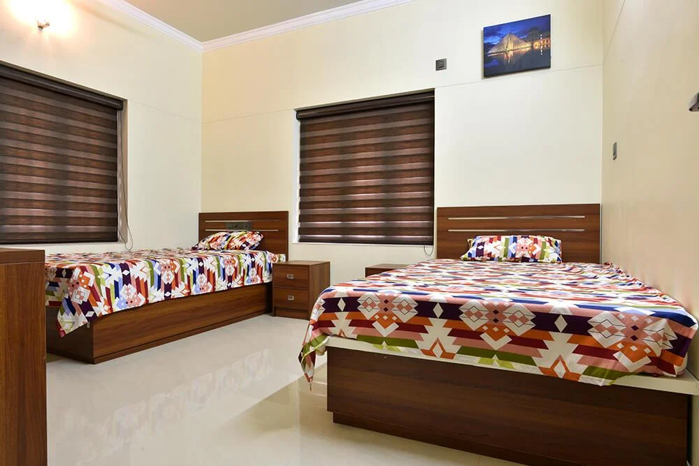 interior-designers-in-ernakulam-dining-area-varghese