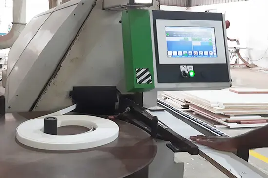 interior-workedge-banding-parkland-home-solutions